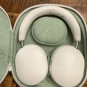 Sonos Ace Over-Ear Headphones in White